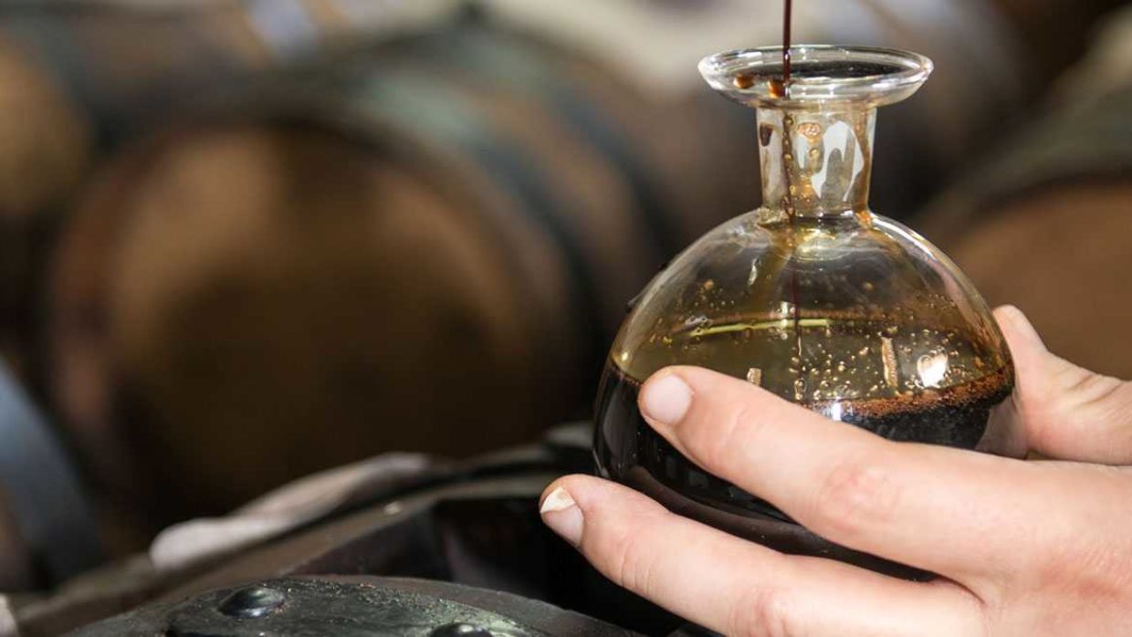 Mario Gambigliani Zoccoli - About Balsamic Vinegar: History, Production and Tasting.  