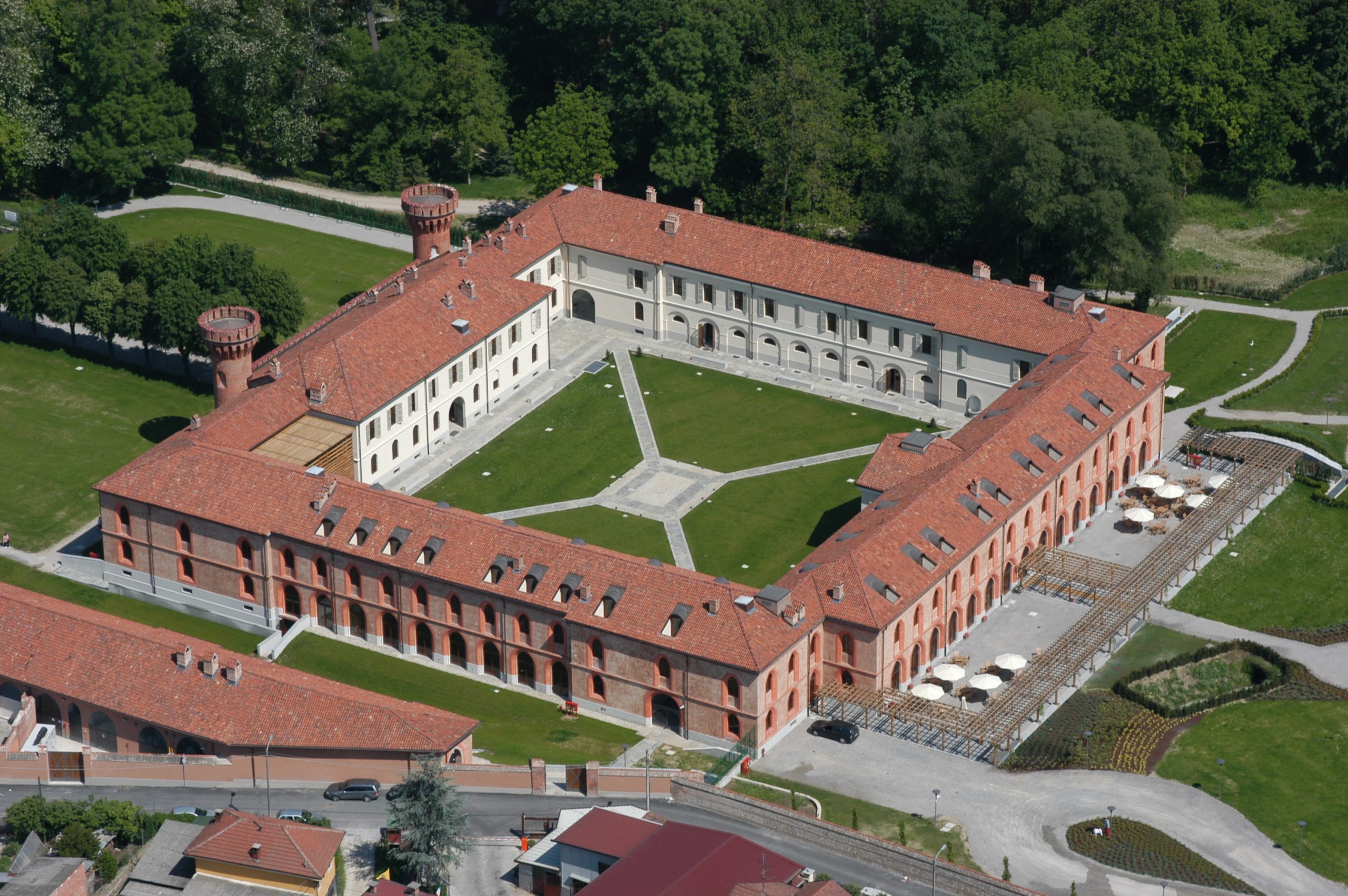 Essere Pollenzo, presentazione del primo Rapporto di Sostenibilità Unisg