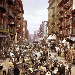 Food alien nation: A national cuisine shaped by international migration