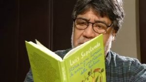 Guai a quel paese che non ha poeti!